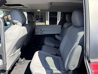 2026 Toyota Sienna XLE 8-Passenger   - Photo 10 - Rushville, IN 46173