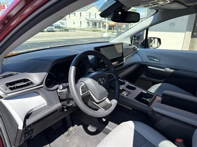 2026 Toyota Sienna XLE 8-Passenger   - Photo 8 - Rushville, IN 46173