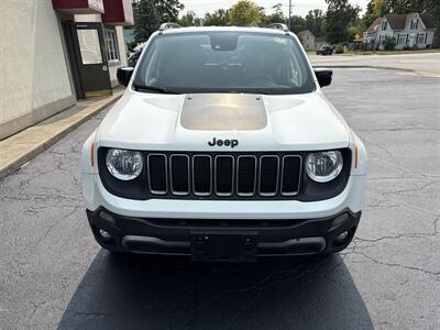2023 Jeep Renegade Latitude   - Photo 3 - Rushville, IN 46173
