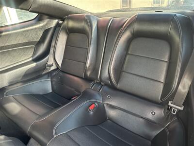 2021 Ford Mustang GT   - Photo 10 - Rushville, IN 46173