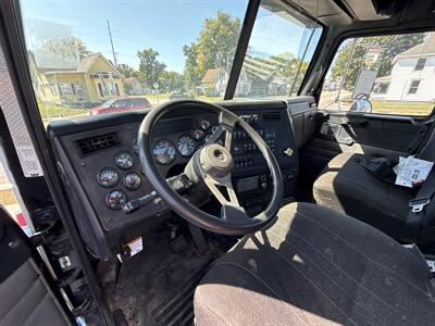2011 Western Star 4900   - Photo 10 - Rushville, IN 46173