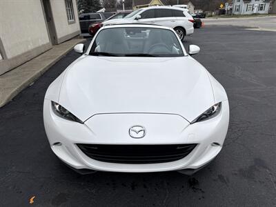 2023 Mazda MX-5 Miata RF Grand Touring   - Photo 3 - Rushville, IN 46173