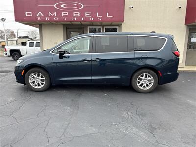 2024 Chrysler Pacifica Touring L Minivan