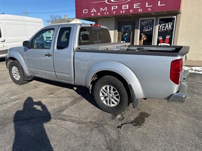 2016 Nissan Frontier SV V6   - Photo 8 - Rushville, IN 46173