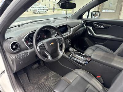 2021 Chevrolet Blazer Premier   - Photo 11 - Rushville, IN 46173