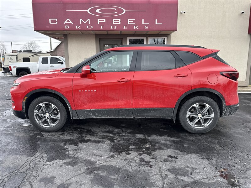 2023 Chevrolet Blazer LT   - Photo 1 - Rushville, IN 46173