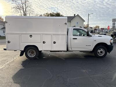 2019 RAM 3500 Tradesman   - Photo 4 - Rushville, IN 46173