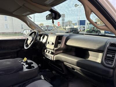 2019 RAM 3500 Tradesman   - Photo 13 - Rushville, IN 46173