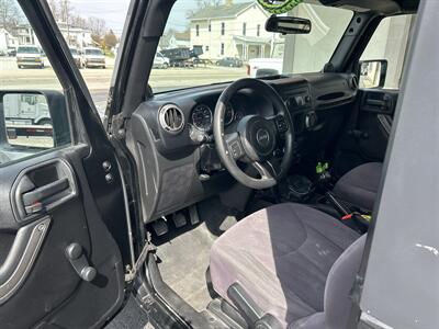 2013 Jeep Wrangler Sport   - Photo 8 - Rushville, IN 46173