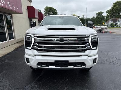 2024 Chevrolet Silverado 3500 High Country   - Photo 4 - Rushville, IN 46173