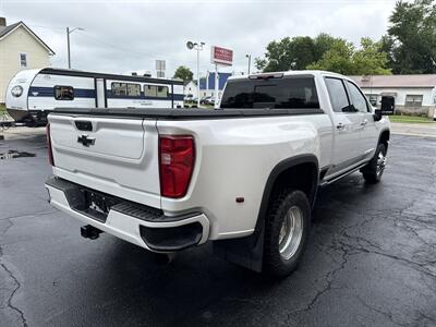2024 Chevrolet Silverado 3500 High Country   - Photo 6 - Rushville, IN 46173