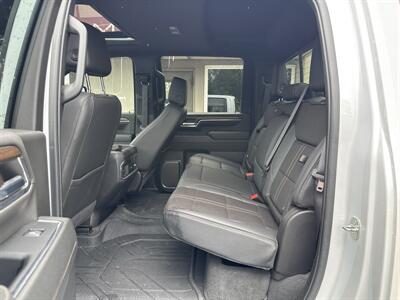 2024 Chevrolet Silverado 3500 High Country   - Photo 16 - Rushville, IN 46173