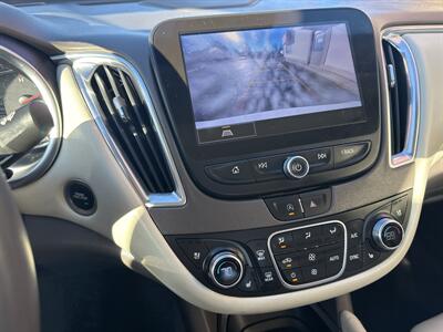 2024 Chevrolet Malibu LT   - Photo 12 - Rushville, IN 46173