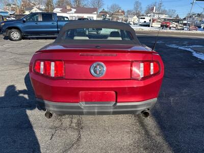 2010 Ford Mustang V6   - Photo 7 - Rushville, IN 46173