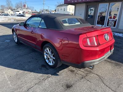 2010 Ford Mustang V6   - Photo 8 - Rushville, IN 46173