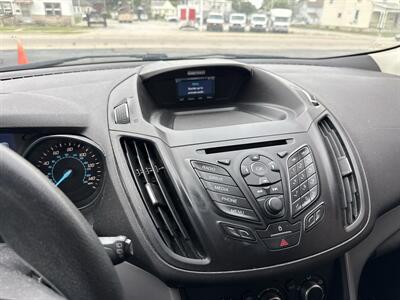 2015 Ford Escape SE - Photo 11 - Rushville, IN 46173