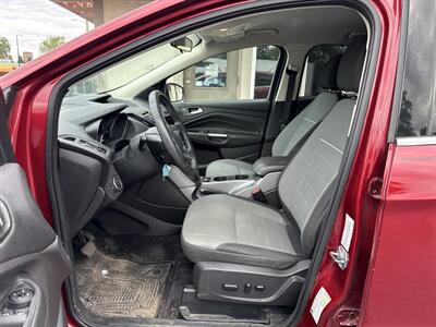 2015 Ford Escape SE - Photo 8 - Rushville, IN 46173
