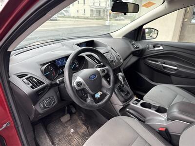 2015 Ford Escape SE - Photo 9 - Rushville, IN 46173