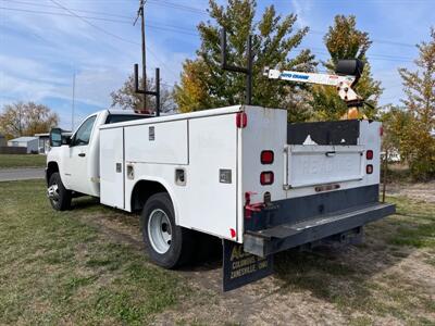 2013 Chevrolet Silverado 3500HD CC Work Truck   - Photo 8 - Rushville, IN 46173