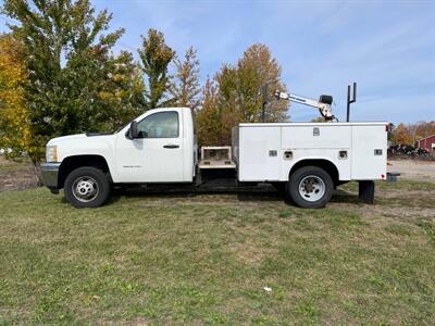 2013 Chevrolet Silverado 3500HD CC Work Truck   - Photo 1 - Rushville, IN 46173