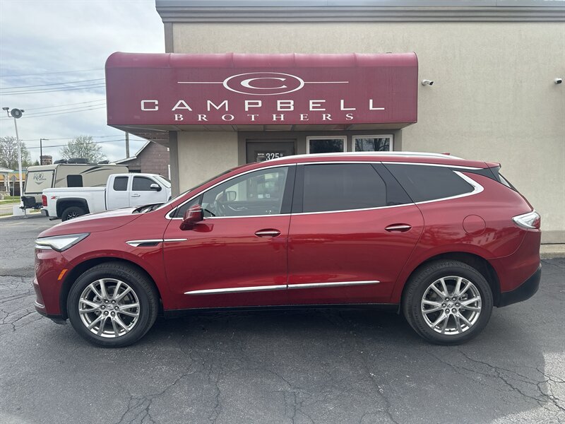 2023 Buick Enclave Essence   - Photo 1 - Rushville, IN 46173