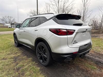 2022 Chevrolet Blazer RS   - Photo 8 - Rushville, IN 46173