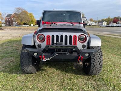 2015 Jeep Wrangler Unlimited Sahara   - Photo 3 - Rushville, IN 46173