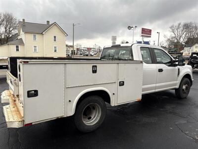 2018 Ford F-350 Super Duty XL   - Photo 6 - Rushville, IN 46173