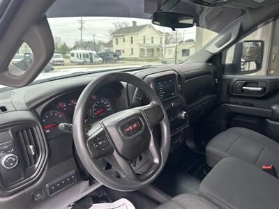 2022 GMC Sierra 2500 Pro   - Photo 9 - Rushville, IN 46173