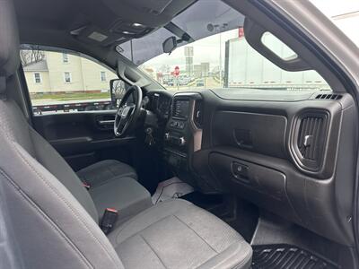 2022 GMC Sierra 2500 Pro   - Photo 16 - Rushville, IN 46173