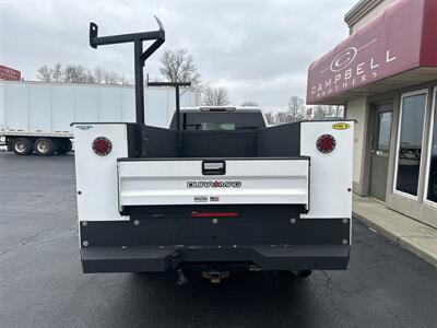 2022 GMC Sierra 2500 Pro   - Photo 6 - Rushville, IN 46173