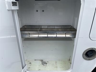 2022 GMC Sierra 2500 Pro   - Photo 11 - Rushville, IN 46173