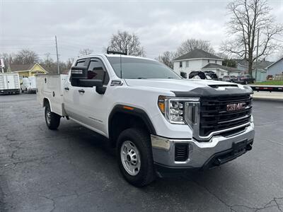 2022 GMC Sierra 2500 Pro   - Photo 4 - Rushville, IN 46173