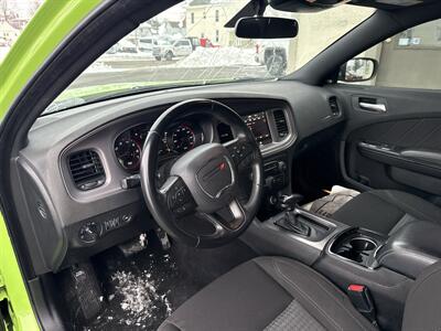 2023 Dodge Charger SXT   - Photo 4 - Rushville, IN 46173