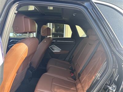2022 Audi Q3 quattro S line Prem Plus 45 TFSI   - Photo 11 - Rushville, IN 46173
