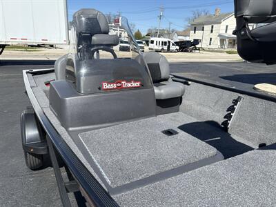 2025 Tracker Bass Tracker Classic XL - Photo 9 - Rushville, IN 46173