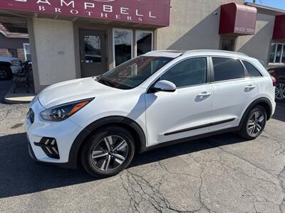 2022 Kia Niro EX Premium   - Photo 2 - Rushville, IN 46173