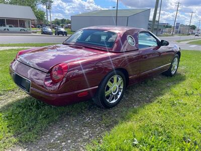 2004 Ford Thunderbird Deluxe   - Photo 6 - Rushville, IN 46173