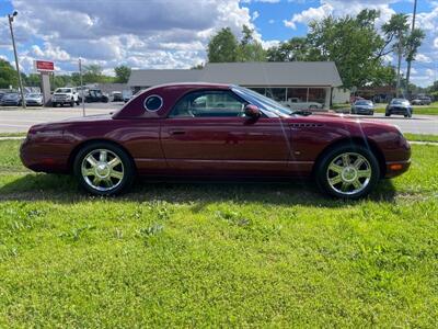 2004 Ford Thunderbird Deluxe   - Photo 5 - Rushville, IN 46173