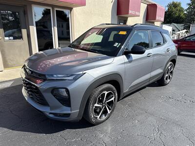 2021 Chevrolet Trailblazer RS   - Photo 2 - Rushville, IN 46173