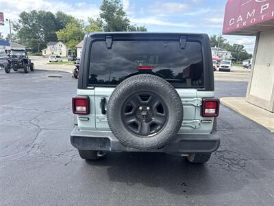 2023 Jeep Wrangler Sport RHD   - Photo 6 - Rushville, IN 46173
