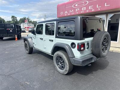 2023 Jeep Wrangler Sport RHD   - Photo 7 - Rushville, IN 46173