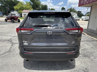 2021 Toyota RAV4 LE   - Photo 7 - Rushville, IN 46173