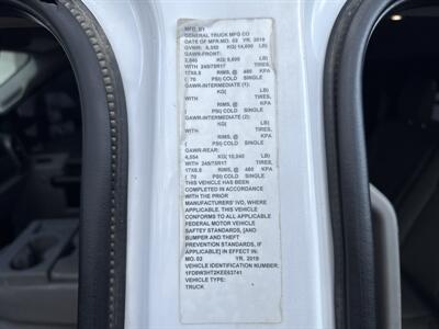 2019 Ford F-350 Super Duty XL   - Photo 14 - Rushville, IN 46173