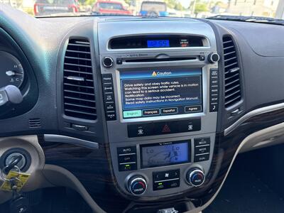 2012 Hyundai SANTA FE Limited   - Photo 11 - Rushville, IN 46173
