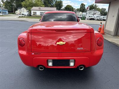 2004 Chevrolet SSR LS   - Photo 7 - Rushville, IN 46173