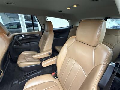 2015 Buick Enclave Leather - Photo 11 - Rushville, IN 46173