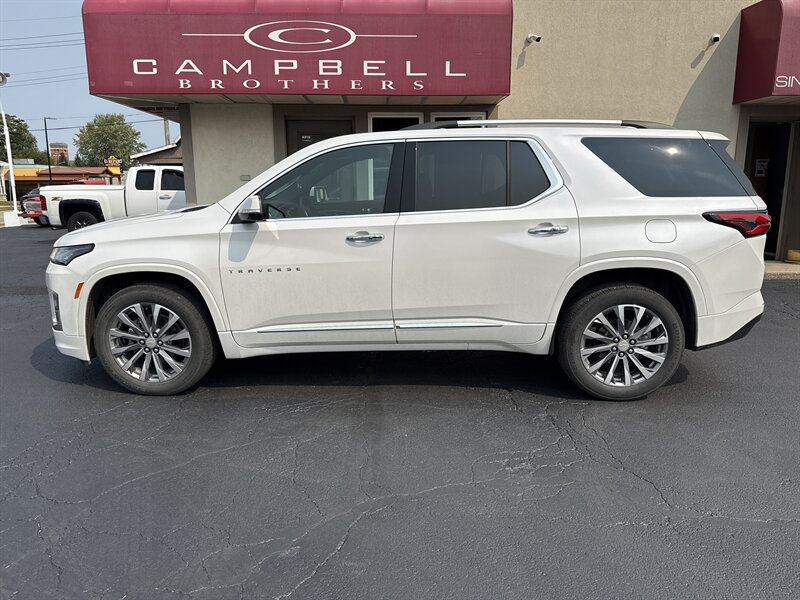 2023 Chevrolet Traverse Premier - Photo 1 - Rushville, IN 46173