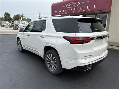 2023 Chevrolet Traverse Premier   - Photo 8 - Rushville, IN 46173
