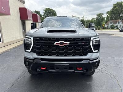 2025 Chevrolet Silverado 2500 ZR2 - Photo 3 - Rushville, IN 46173